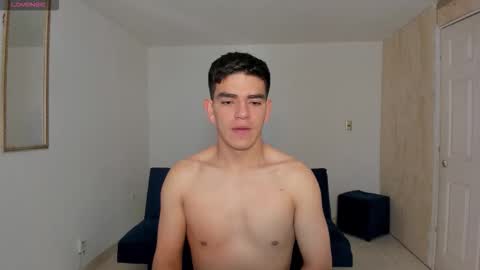 Snapshot of ares_johnsonn chatting on September 13, 1:57 pm Ares online show from September 13, 1:57 pm