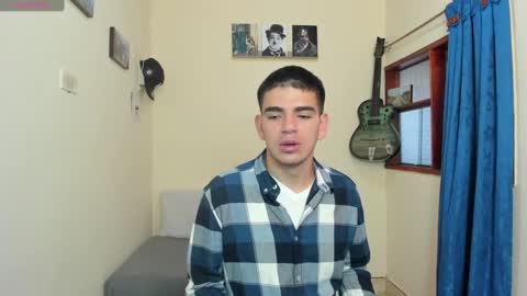 Snapshot of ares_johnsonn chatting on February 4, 2:53 pm Ares online show from February 4, 2:53 pm