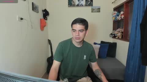 Snapshot of ares_johnsonn chatting on February 18, 1:55 pm Ares online show from February 18, 1:55 pm