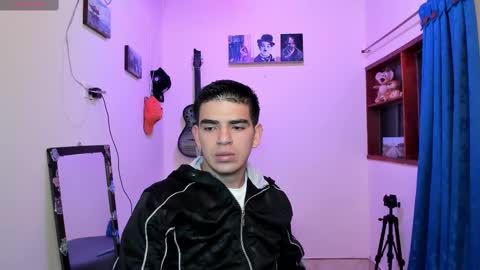 Snapshot of ares_johnsonn chatting on February 14, 7:07 am Ares online show from February 14, 7:07 am