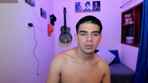 Snapshot of ares_johnsonn chatting on February 14, 2:18 am Ares online show from February 14, 2:18 am