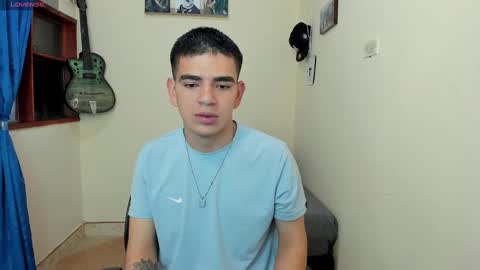 Snapshot of ares_johnsonn chatting on February 1, 3:07 pm Ares online show from February 1, 3:07 pm
