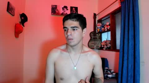 Snapshot of ares_johnsonn chatting on February 23, 7:28 pm Ares online show from February 23, 7:28 pm