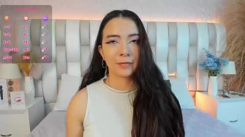 ari_lynn_ online show from December 16, 3:03 am