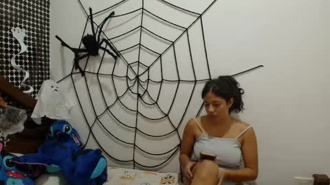 aria_arthur online show from October 29, 1:51 am