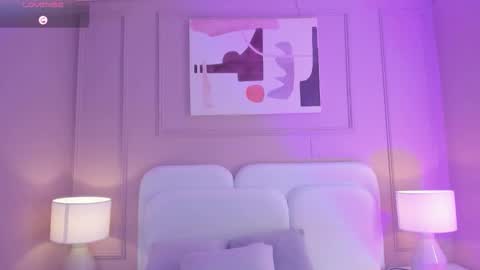 Snapshot of aria_greco chatting on September 12, 3:08 am Aria online show from September 12, 3:08 am