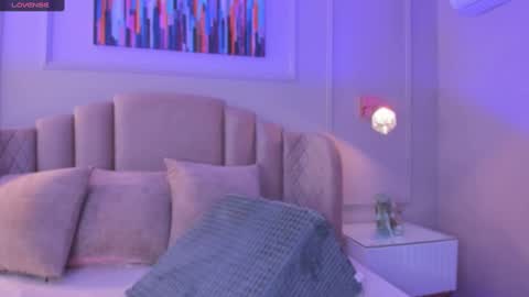 Snapshot of aria_greco chatting on January 23, 2:44 am Aria online show from January 23, 2:44 am