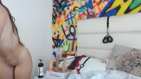 aria online show from March 10, 6:23 pm