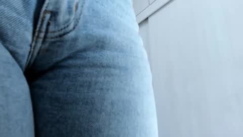 ariacoral online show from January 10, 3:17 pm