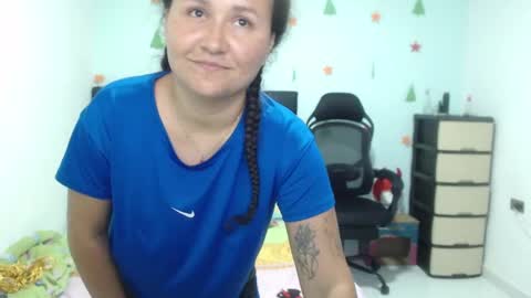 ...Ariana... online show from January 14, 5:01 pm