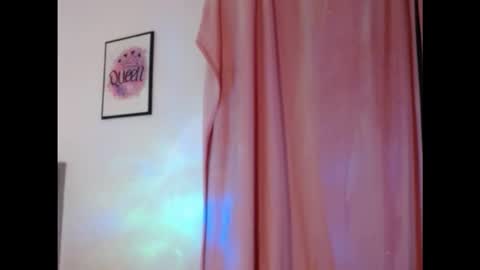 Ari online show from October 28, 4:35 am