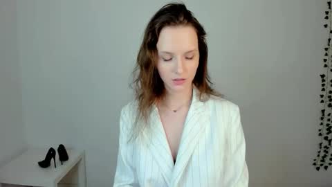 Ariadna online show from February 7, 10:57 pm