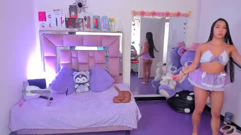 ariadnacappelletty online show from March 24, 4:57 pm