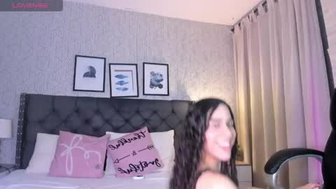 Ari online show from May 15, 3:48 am