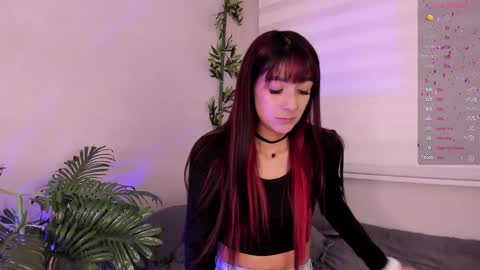 Snapshot of ariana_rosse__ chatting on February 28, 1:14 pm Ariana  online show from February 28, 1:14 pm
