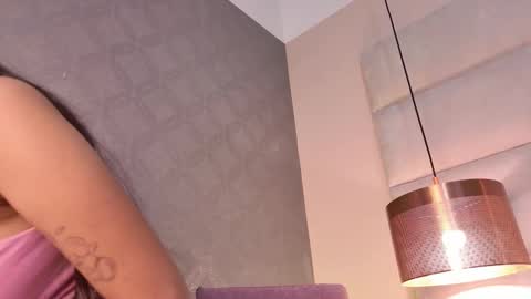 Arianaa Gray online show from January 7, 4:06 am