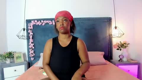 Snapshot of arianacontee chatting on October 22, 8:54 pm Andrea online show from October 22, 8:54 pm