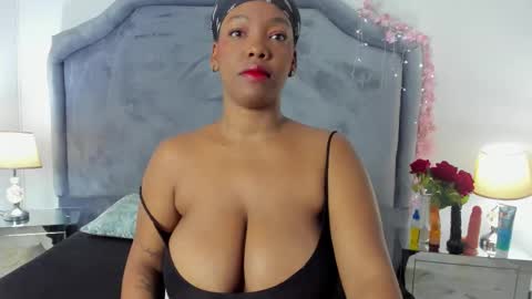 Andrea online show from March 17, 1:38 pm