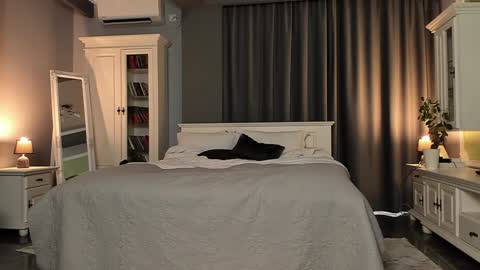 Ana online show from January 25, 10:08 am