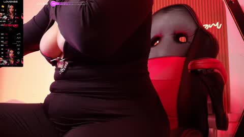 Arianna online show from March 8, 7:20 pm