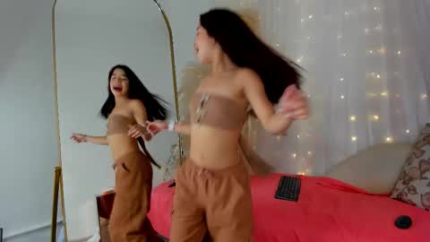 arianna cox online show from September 11, 8:10 pm