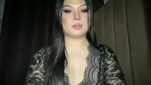 Snapshot of arianna_wardx chatting on December 6, 3:35 am LOVELY online show from December 6, 3:35 am