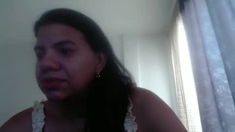 ariannaloovel online show from December 3, 3:24 pm