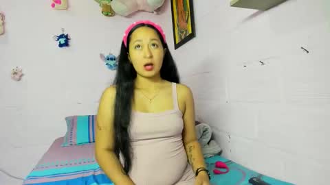 ariatnavillaalba online show from February 26, 7:23 am