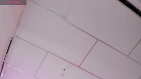 Snapshot of ariel_adan chatting on September 28, 5:33 pm ariel_adan online show from September 28, 5:33 pm