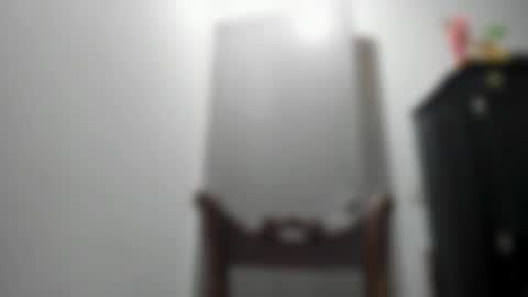 Snapshot of ariell_rose1 chatting on October 14, 1:41 am Stephany  online show from October 14, 1:41 am