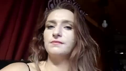 Snapshot of ariellaboxxx98 chatting on October 1, 9:02 pm ariellaboxxx98 online show from October 1, 9:02 pm