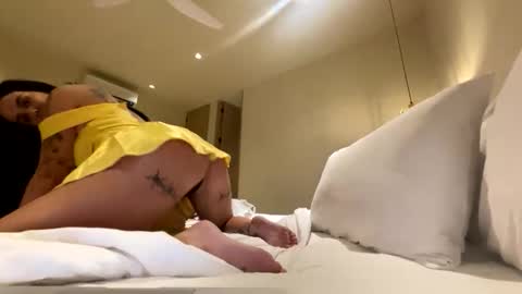 arieluncensored online show from October 31, 5:57 pm