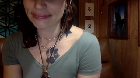 ariel  colin when hes here online show from March 7, 2:57 am