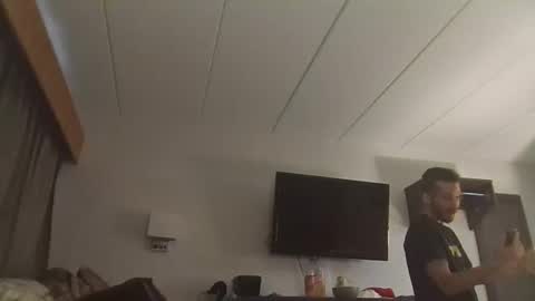 ariggz online show from February 5, 8:57 pm