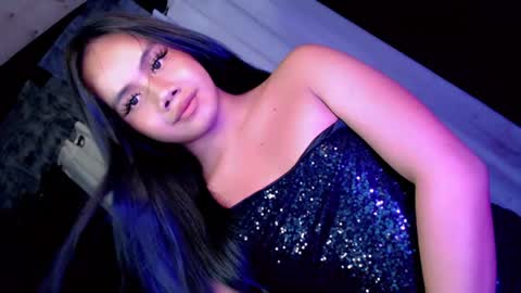 hi follow me its ARI  online show from July 21, 5:26 pm