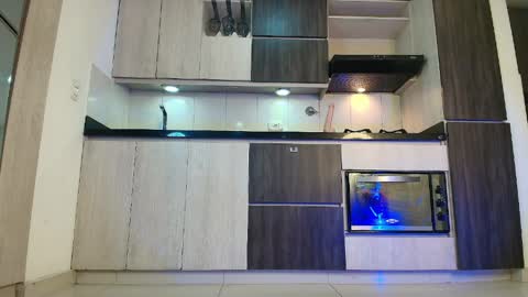 arimoon18 online show from April 5, 4:53 am