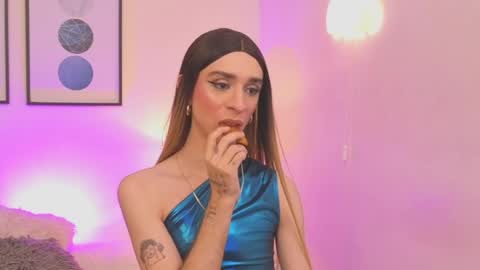   Nice to meet you  thumb up me please its important I  LOOK MY BIO DOWN online show from March 7, 5:07 am