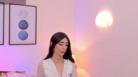 Snapshot of arivega chatting on September 20, 7:33 am   Nice to meet you  thumb up me please its important I  LOOK MY BIO DOWN online show from September 20, 7:33 am