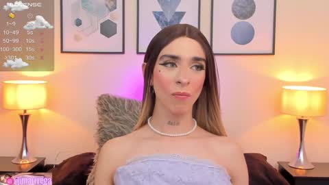 Snapshot of arivega chatting on January 26, 1:31 am   Nice to meet you  thumb up me please its important I  LOOK MY BIO DOWN online show from January 26, 1:31 am