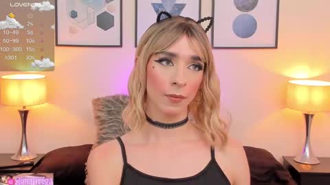 Snapshot of arivega chatting on February 12, 1:30 am   Nice to meet you  thumb up me please its important I  LOOK MY BIO DOWN online show from February 12, 1:30 am