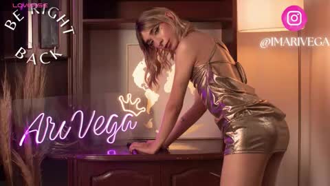 Snapshot of arivega chatting on September 25, 9:05 am   Nice to meet you  thumb up me please its important I  LOOK MY BIO DOWN online show from September 25, 9:05 am
