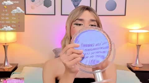 Snapshot of arivega chatting on February 27, 7:30 am   Nice to meet you  thumb up me please its important I  LOOK MY BIO DOWN online show from February 27, 7:30 am