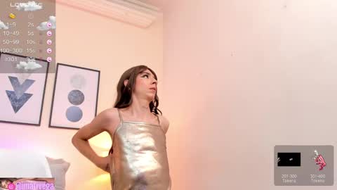 Snapshot of arivega chatting on March 5, 4:34 am   Nice to meet you  thumb up me please its important I  LOOK MY BIO DOWN online show from March 5, 4:34 am