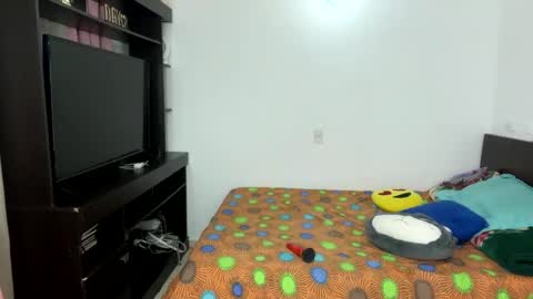 ariza1515 online show from March 6, 11:03 am