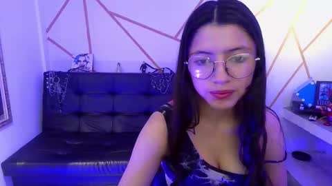 Snapshot of arizbeth_johansson chatting on September 18, 12:20 pm arizbeth_johansson online show from September 18, 12:20 pm