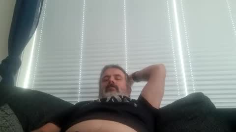 arkadjusz1 online show from October 23, 9:33 am