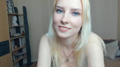 Emily online show from May 26, 8:20 am