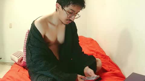 Snapshot of armin_red1 chatting on October 13, 2:46 am armin_red1 online show from October 13, 2:46 am
