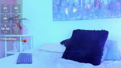   online show from October 27, 6:35 am