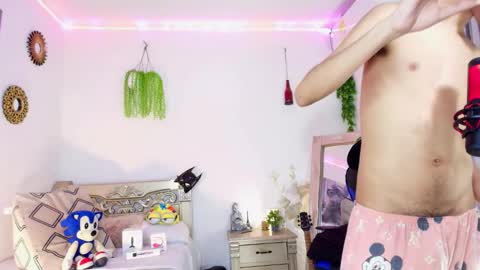 armond online show from March 30, 3:17 am